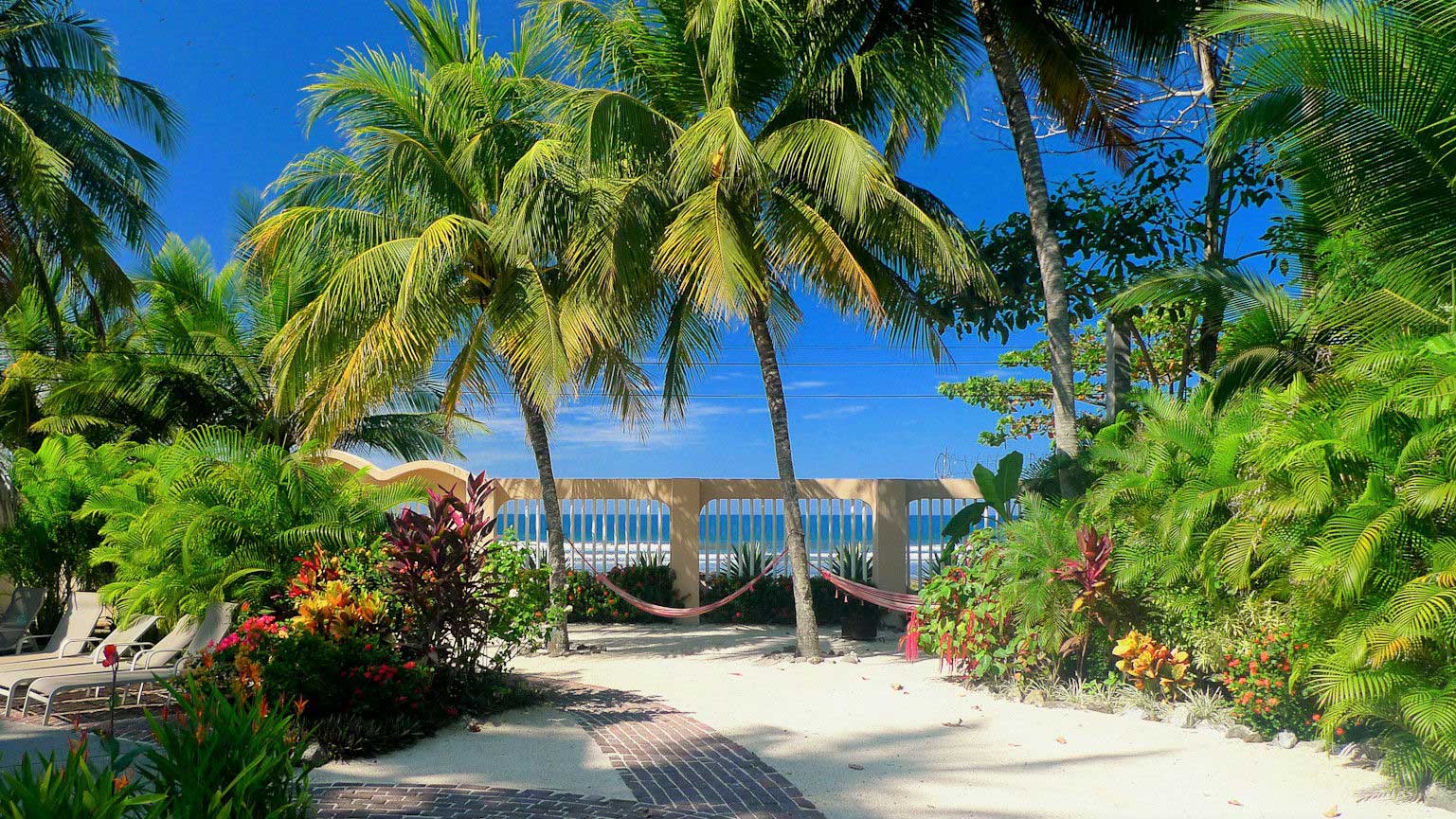 Vacation Rentals in Costa Rica villas, houses & condos BEACHHOME